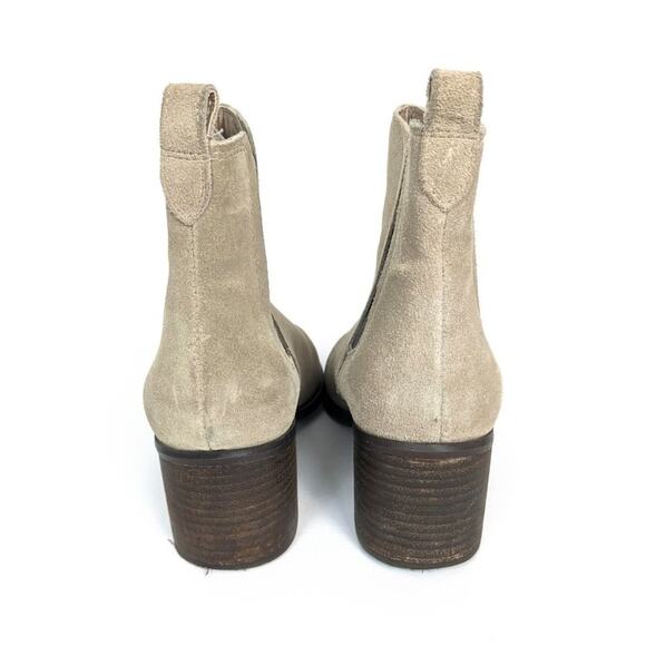 Madden Girl Womens Shoes Light Grey Camilla Suede Pull On Ankle Booties Size 8.5 - Picture 6 of 9